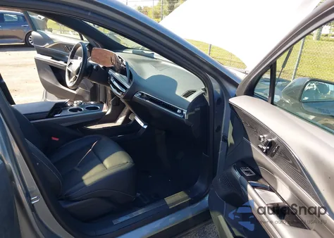 2024 Cadillac Lyriq Luxury W/1Sc из США, поврежденный, VIN 1GYKPPRK3RZ101019